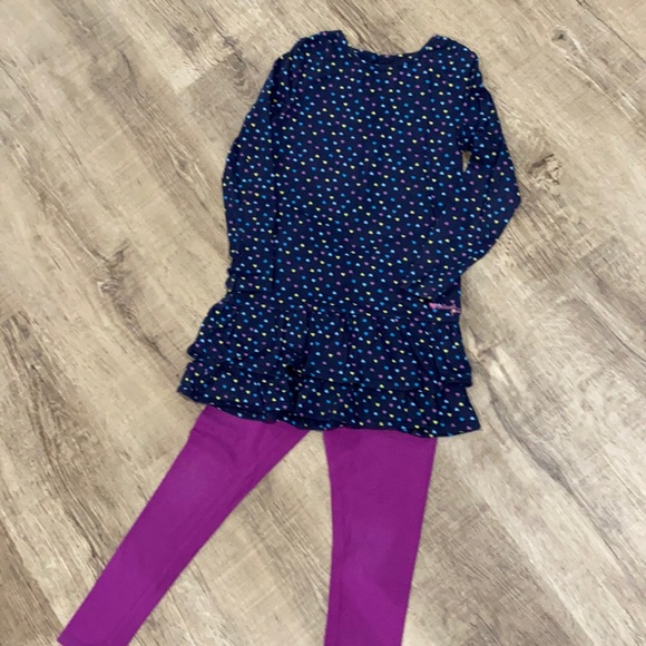 OshKosh B'gosh Other - Osh kosh matching set size 6-7